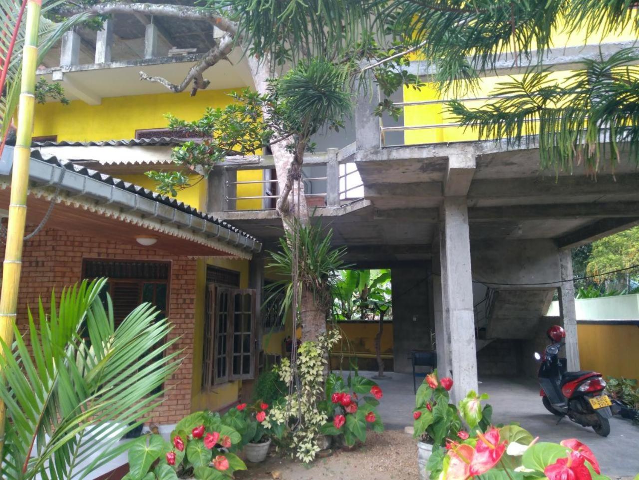 Yellowappartments Hikkaduwa Exterior foto
