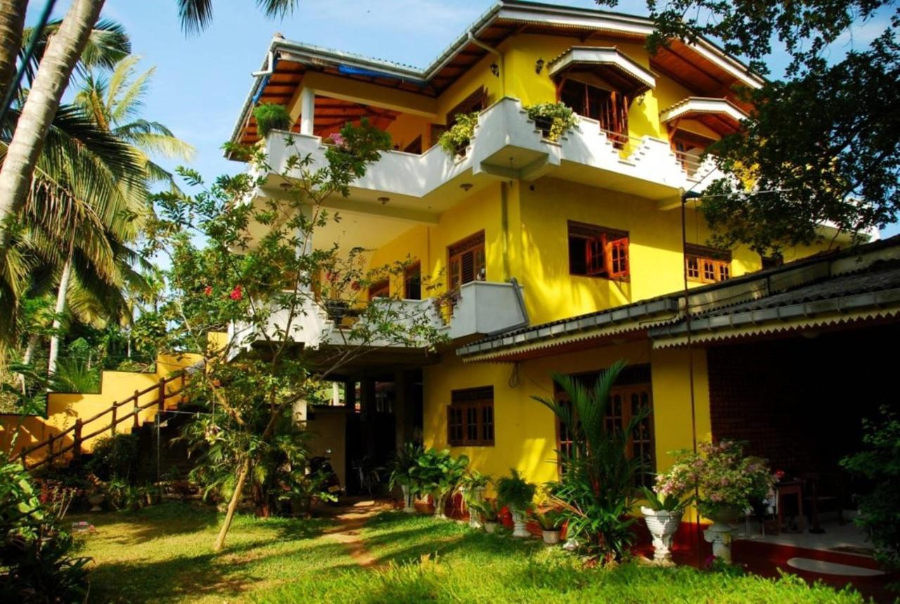 Yellowappartments Hikkaduwa Exterior foto